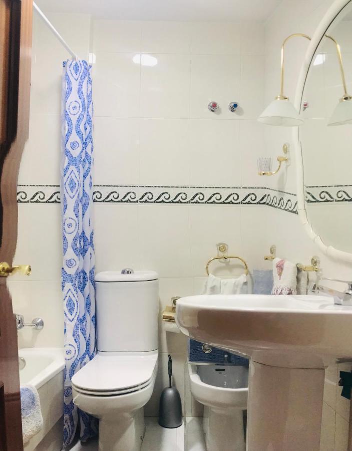Apartamento centrico en Monforte de Lemos - NO WIFI - parking privado Exterior foto